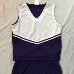 Cheerleading costume